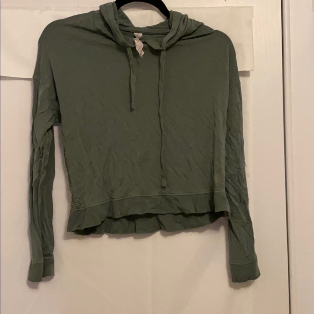 Green lightweight workout top